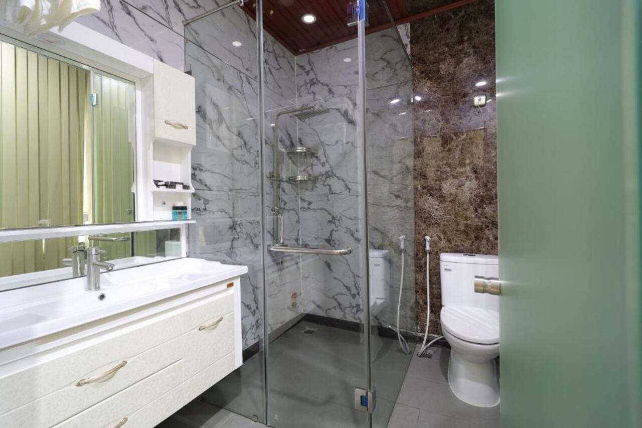 Vienna Hotel Ho Chi Minh-byen Eksteriør bilde